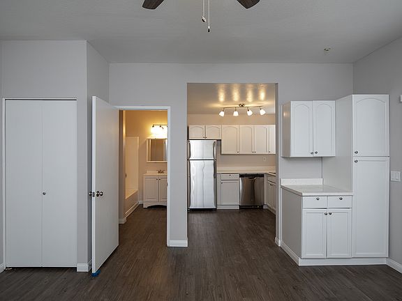 2nd image of 2927 Broadway APT 103