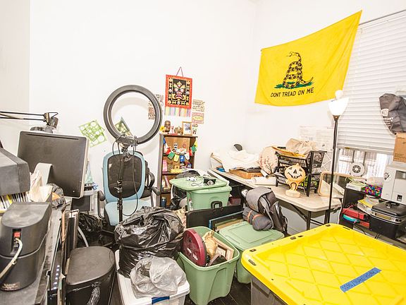 5th image of 1312 Putnam Ave #3