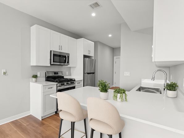 475 Communipaw Ave #406