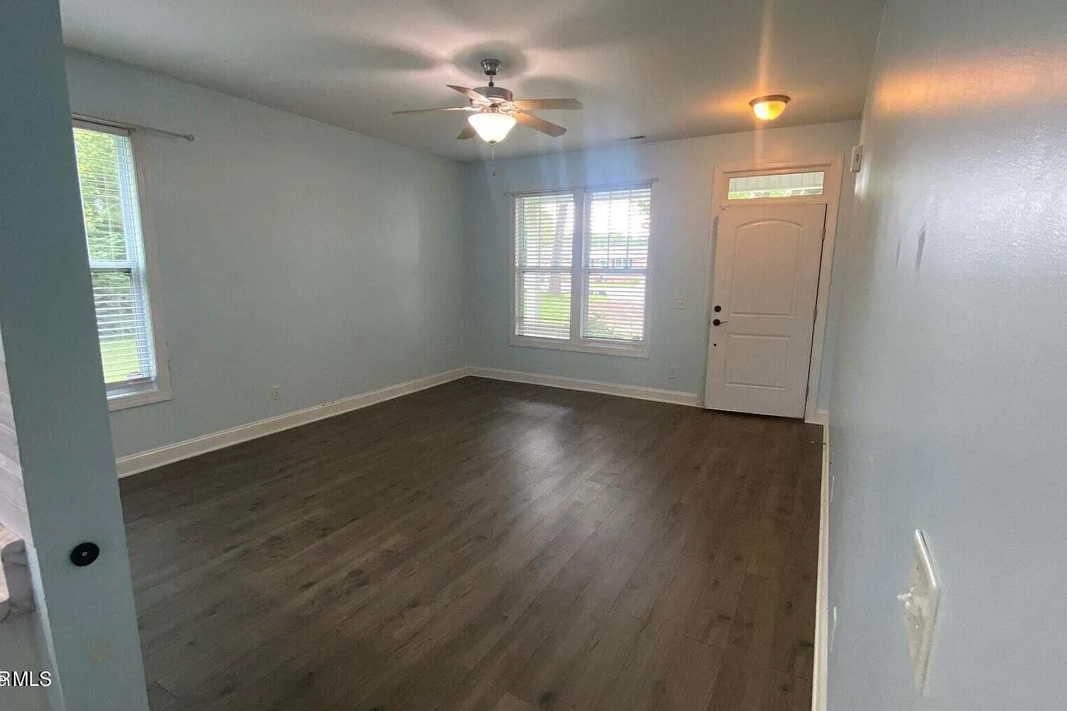 3 bed, 2.0 bath, $1,650 — Photo 2