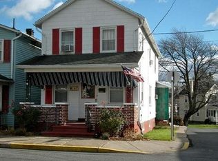 153 Spring St, Nazareth, PA 18064