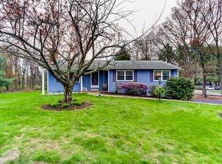 40 Clifford Rd, Southborough, MA 01772