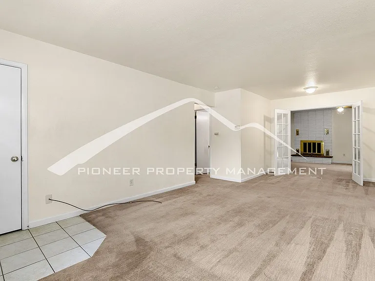 3273 S Forest St — Photo 2