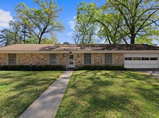 906 Orchard St, Longview, TX 75605