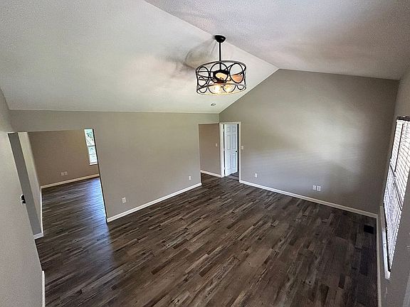 2nd image of 5458 Milburn Rd