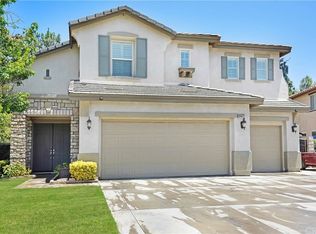 8462 Applegate Ct, Riverside, CA 92508