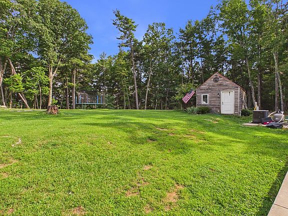 3rd image of 3204 Bent Mountain Rd