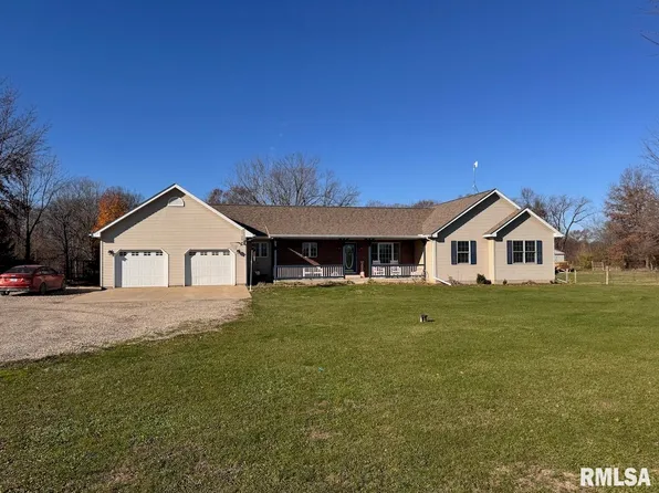 29468 N Indian Trail Rd, Canton, IL 61520