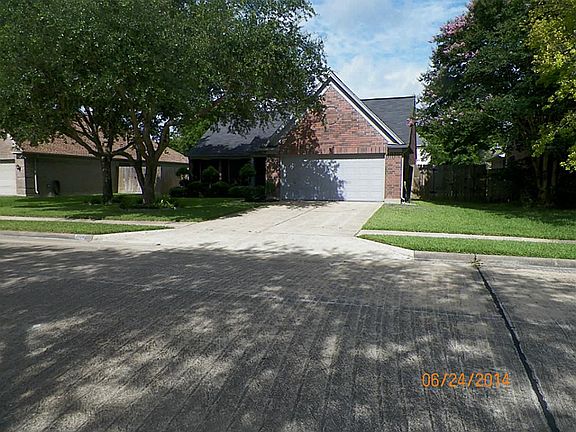 5th image of 3908 Greenwood Dr