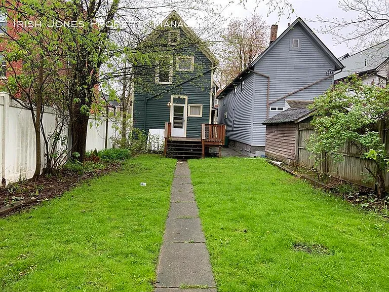 330 Bryant St — Photo 13