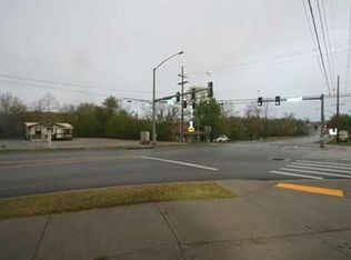 323 S Main St, Rogers, AR 72718