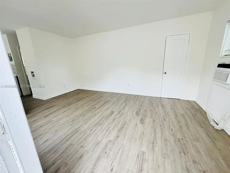 2900 W Flagler St #11 — Photo 12