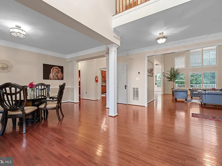 11810 Tregiovo Pl — Photo 6