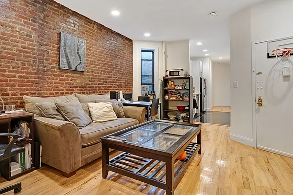 Rented by LG Fairmont Group | media 8