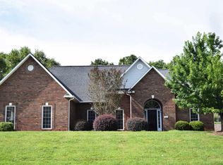 903 4th St NE, Conover, NC 28613