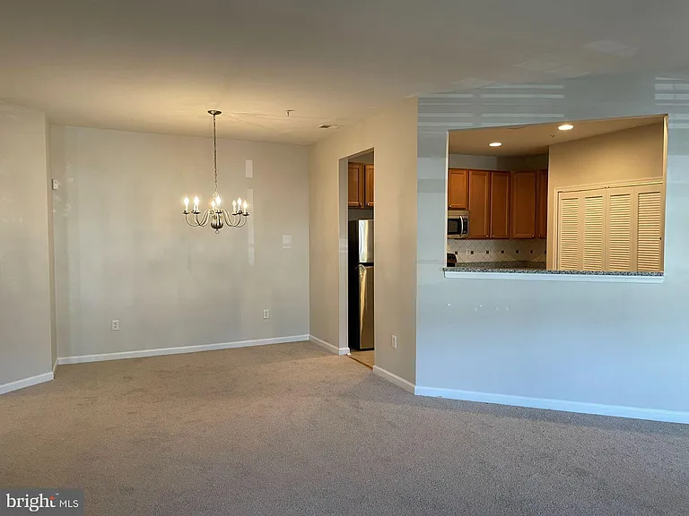 5307 Wyndholme Cir #102 — Photo 9