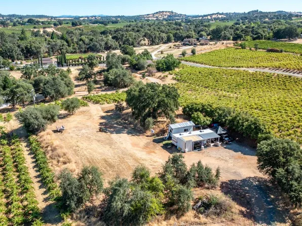 19940 Shenandoah School Rd, Plymouth, CA 95669