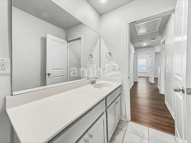 518 Singing Bush Ave — Photo 15
