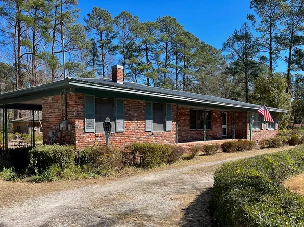 2501 Main St., Loris, SC 29569