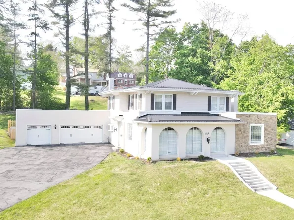 515 Oakhurst Ave, Bluefield, WV 24701