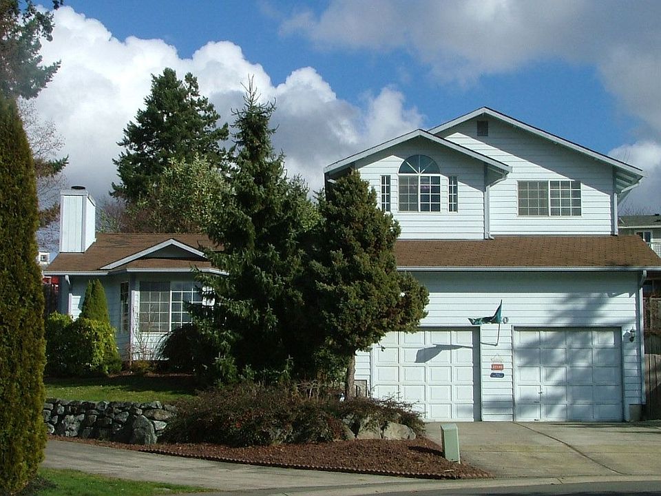 Located on a cul-de-sac