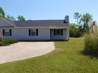 1825 Countrywood Blvd, Jacksonville, NC 28540