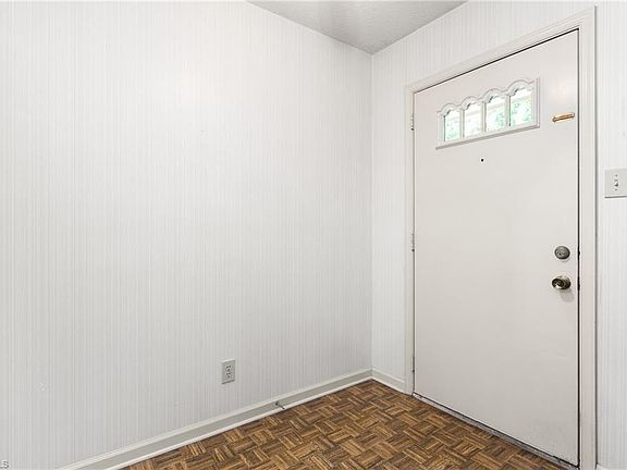 4th image of 2440 Cottage Pl