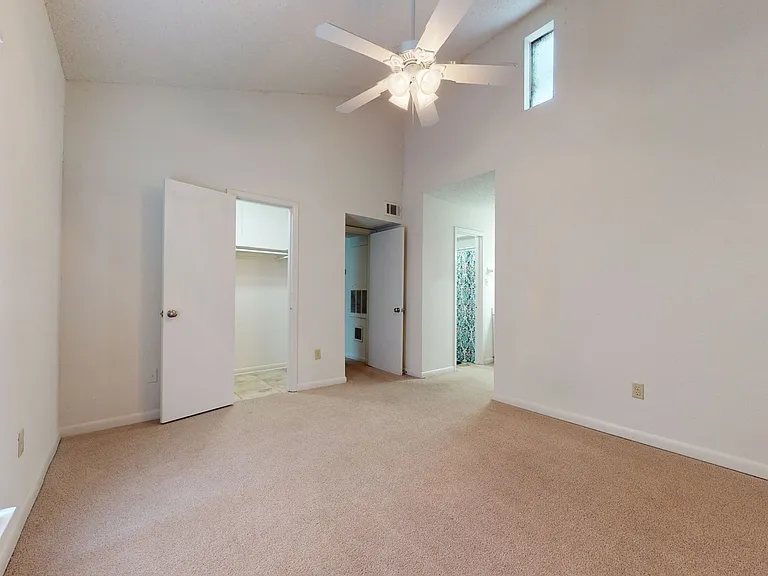1441 Lake Ave. — Photo 13