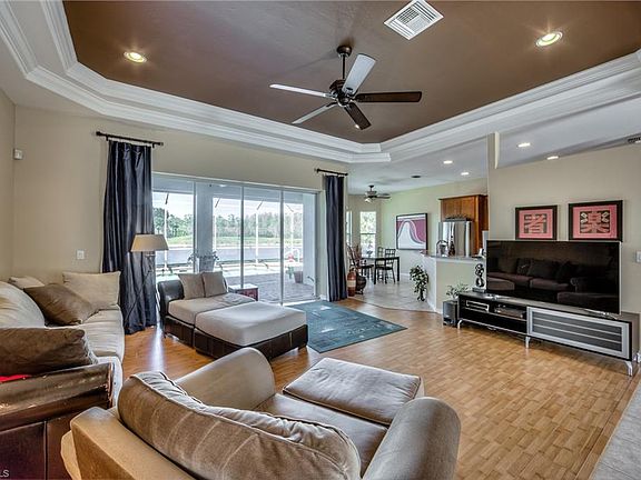 4th image of 21582 Belhaven Way