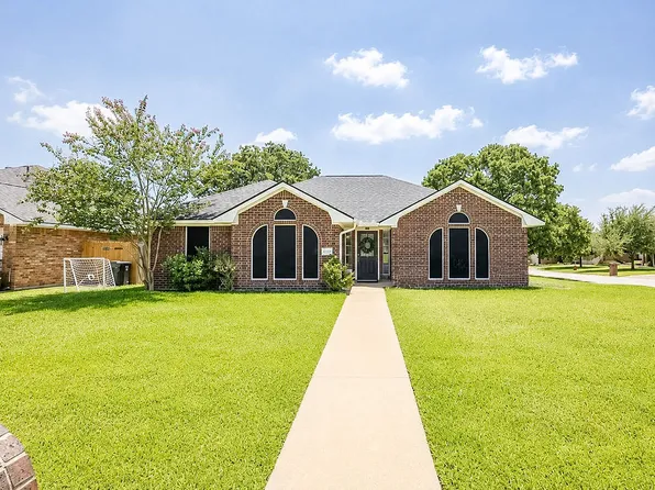 6200 Trellick Ct, Bryan, TX 77802