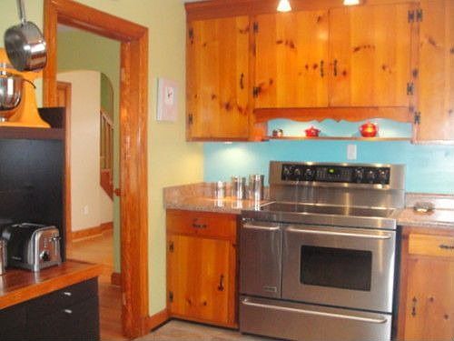 2nd image of 4205 Thomas Dr