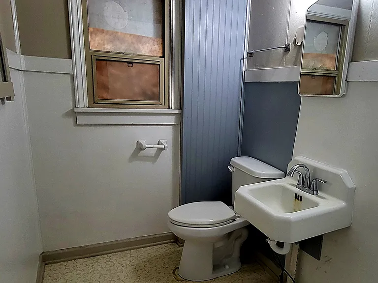 1610 SE Pioneer Way #201 — Photo 7