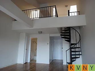 Rented by KVNY Soho