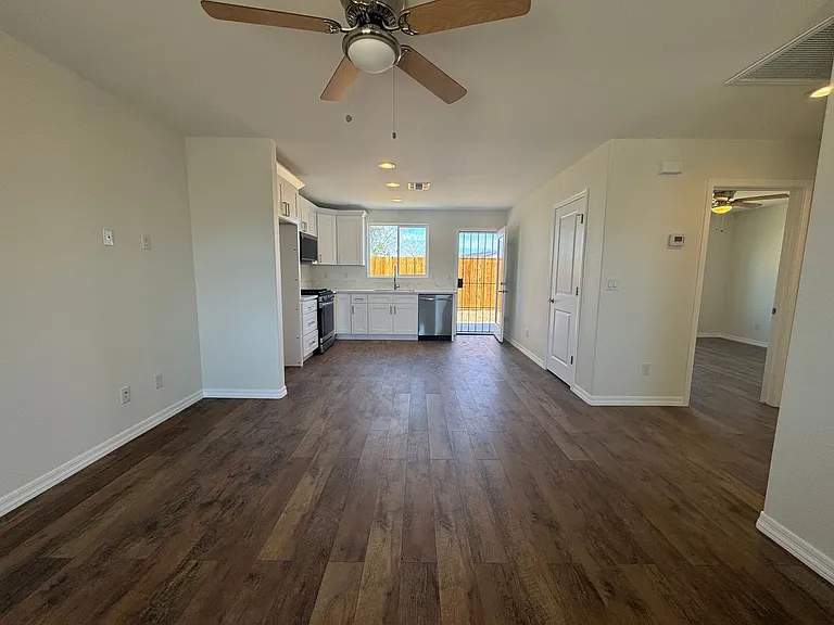 1794 Coronel Dr — Photo 2