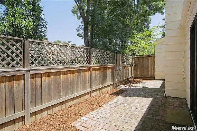 2013 Picasso Ave — Photo 21