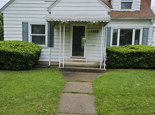 3202 Beecher Rd, Flint, MI 48503