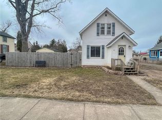 41 S 1st St, Barron, WI 54812