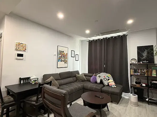 47-58 43rd Street #2B, photo 4