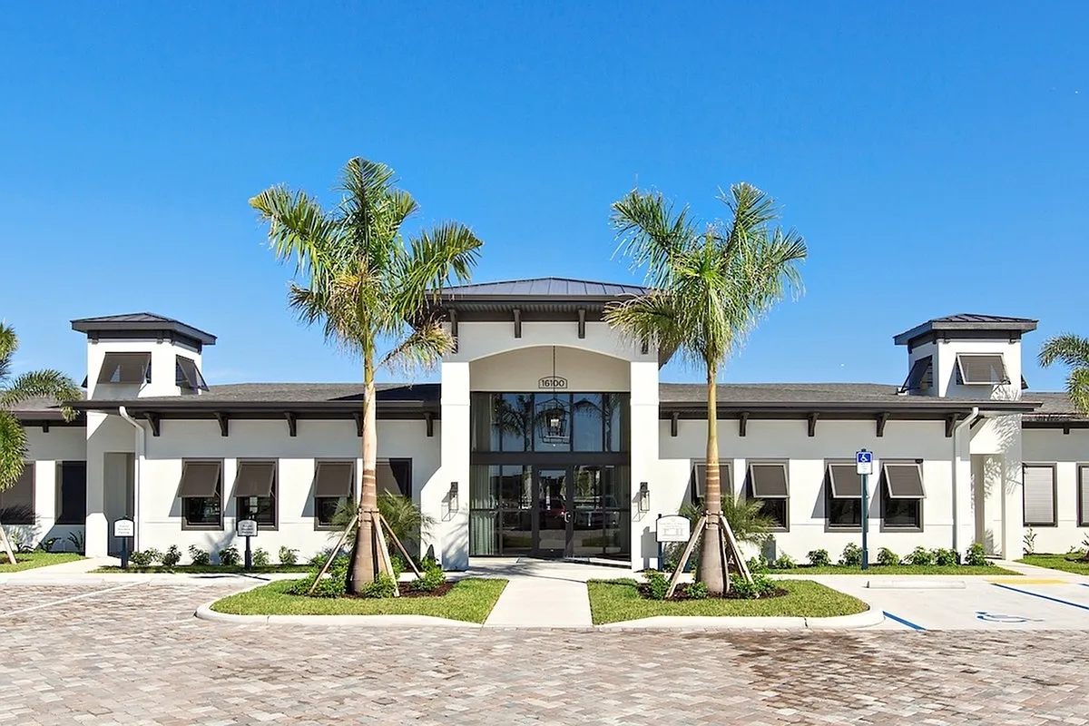Sanibel Straits — Photo 1