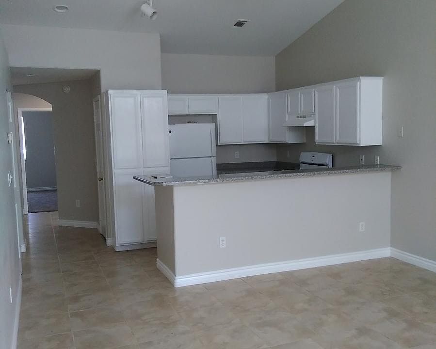 2nd image of 6437 Melody Rose Ave