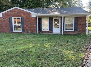 221 Broadland Ct, Louisville, KY 40229