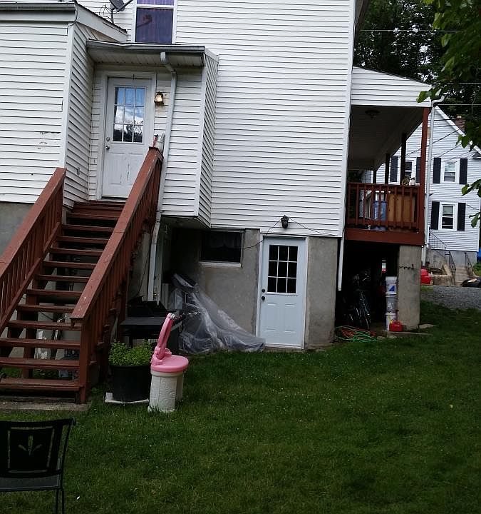 2nd image of 22 Willow St