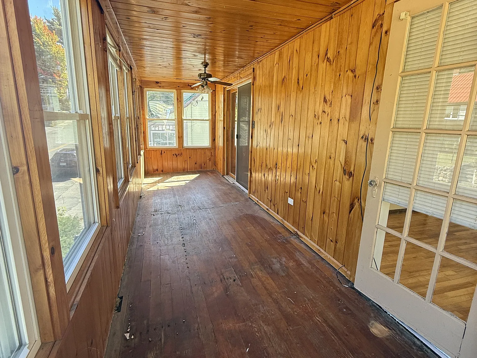 437 Willard Street - 2 — Photo 1