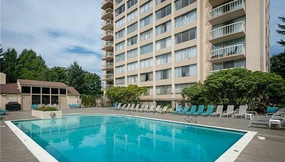 1st image of 4540 8th Ave NE APT 704