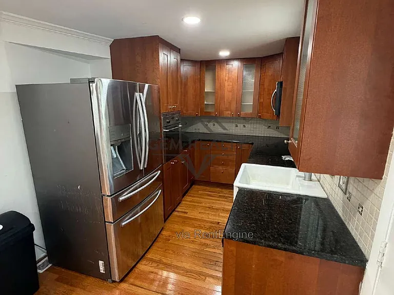 13506 Bentley Cir — Photo 11