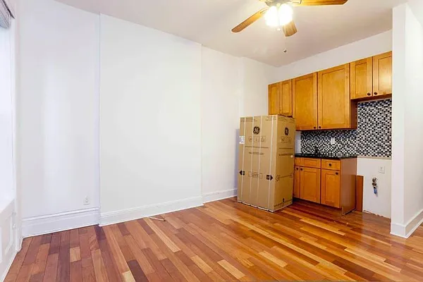 Rented by Compass | media 2