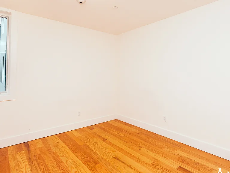 620 Parkside Ave #3D — Photo 6