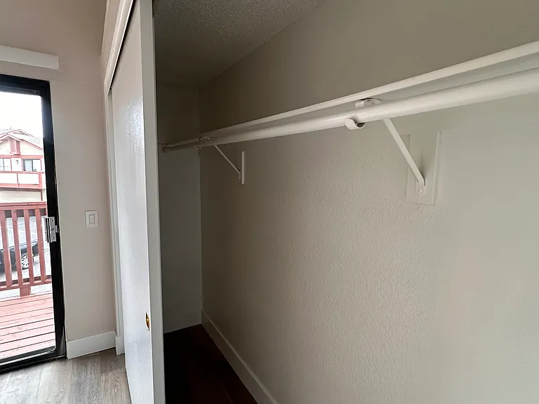 7386 Saddle Rd #B — Photo 13