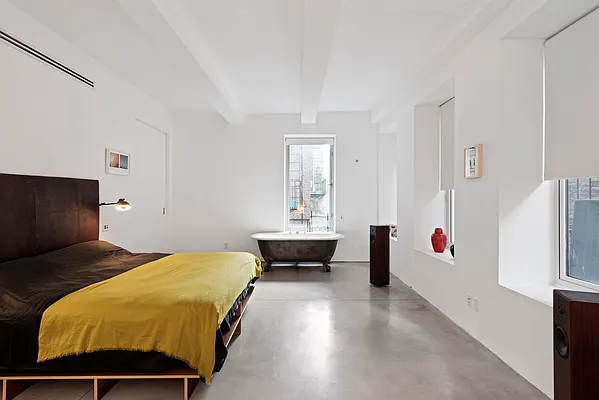 Sold by Compass | media 6