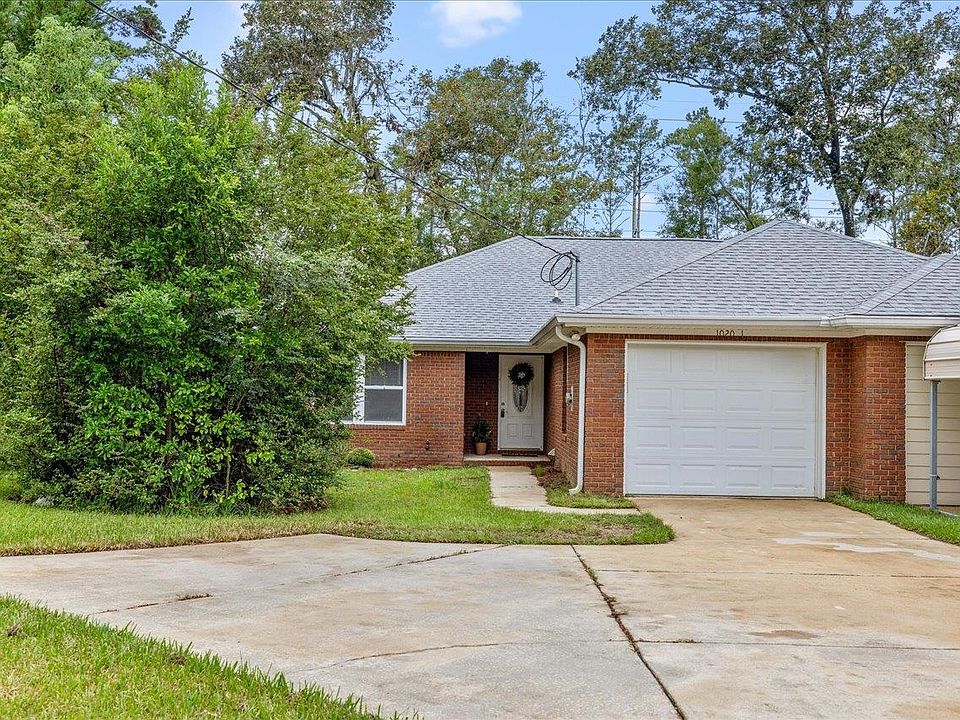 1st image of 1020 Carrin Dr #1